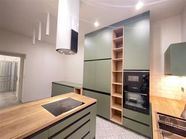 Pronájem, pěkný moderní byt 3+1, Milady Horákové, Praha 7, park Stromovka, balkon