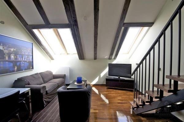 Pronájem, pěkný zařízený byt 3+kk, Cimburkova, Praha 3, 2x ložnice, 2x koupelna