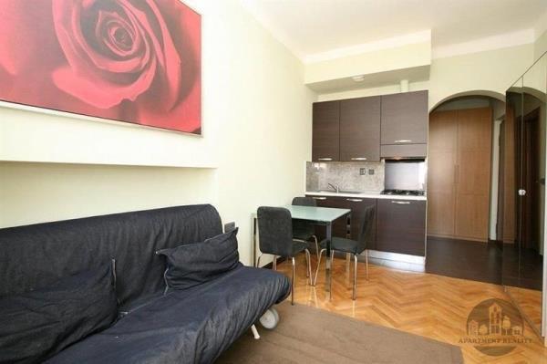 Pronájem, pěkný zařízený byt 1+kk, 22m2, Uruguayská, Praha 2 - Vinohrady