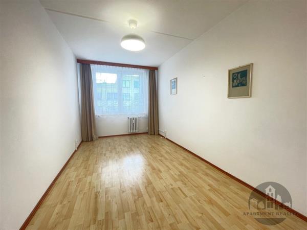 Pronájem, částečně zařízený byt 2+kk, K Zahrádkám, Praha Stodůlky, sklep
