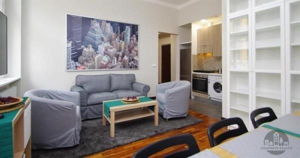 Pronájem, pěkný zařízený byt 2+kk, Bořivojova, Praha 3, park Riegrovy sady