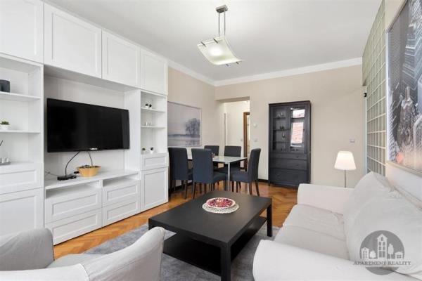 Pronájem, pěkný zařízený byt 3+1, Cimburkova, Praha 3, 2 ložnice